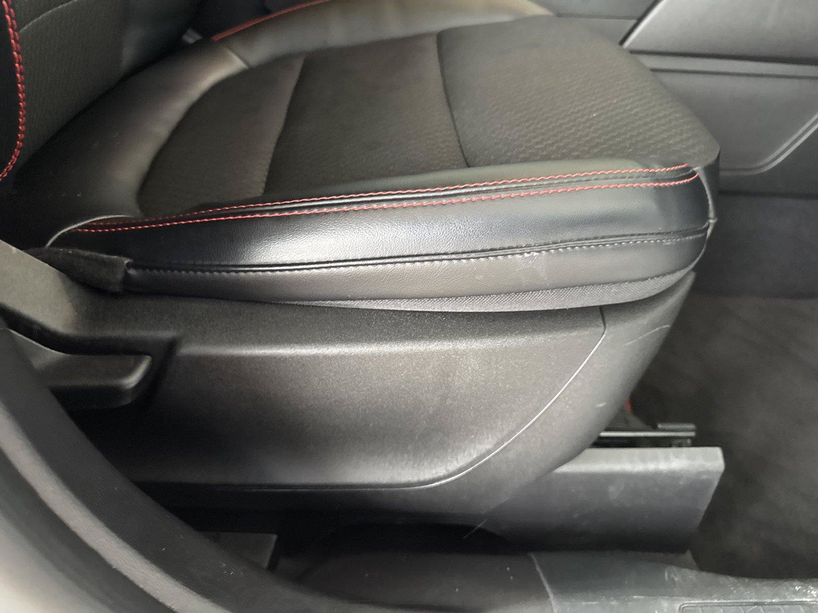 Used 2023 Ford Escape ST-Line w/ Tech Pack #1 FWD image 33