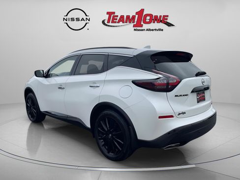 Used 2024 Nissan Murano SV w/ SV Midnight Edition Package FWD image 6