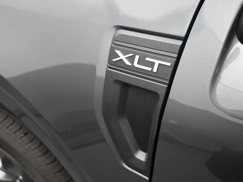 New 2026 Ford Maverick XLT w/ XLT Luxury Package AWD/4WD image 14