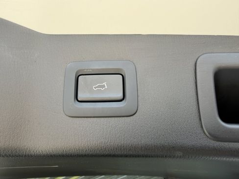 Used 2025 MAZDA CX-5 AWD 2.5 S w/ Preferred Package image 38