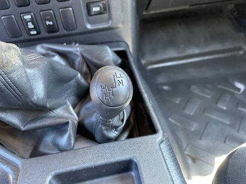 Used 2007 Toyota FJ Cruiser 4WD image 31