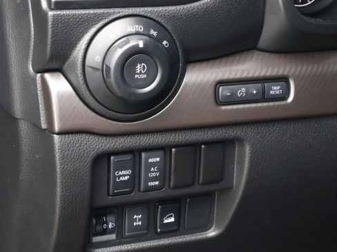 Used 2021 Nissan Titan PRO-4X w/ Pro-4x Convenience Package image 26