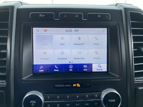 Used 2021 Ford Expedition Limited image 26