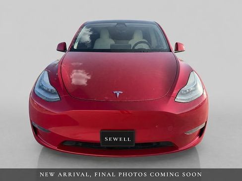 Used 2021 Tesla Model Y Long Range AWD/4WD image 2