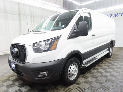 Used 2024 Ford Transit 250 Low Roof AWD w/ Exterior Upgrade Package image 7