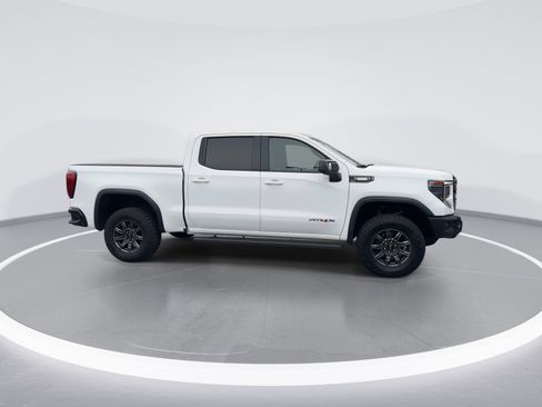 Used 2024 GMC Sierra 1500 AT4X image 10