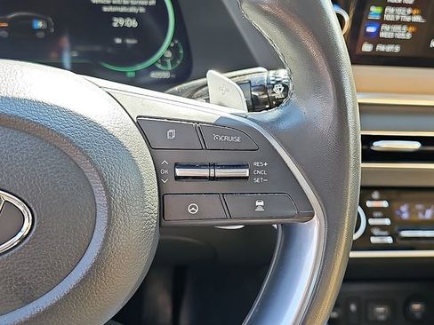 Used 2023 Hyundai Sonata Limited FWD image 24