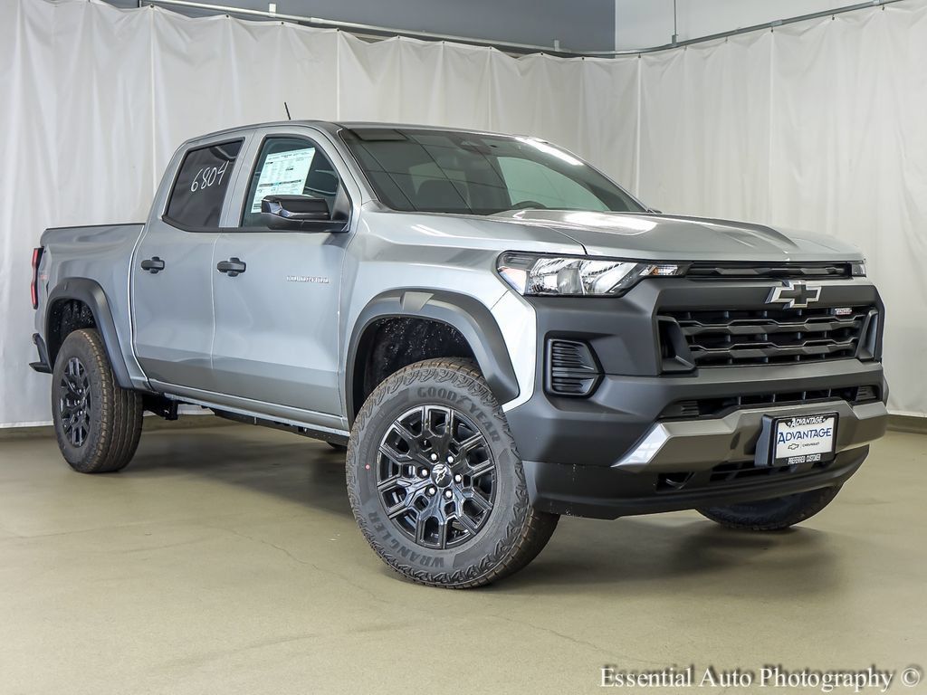 New 2026 Chevrolet Colorado Trail Boss AWD/4WD image 2