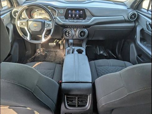 Used 2020 Chevrolet Blazer LT image 19