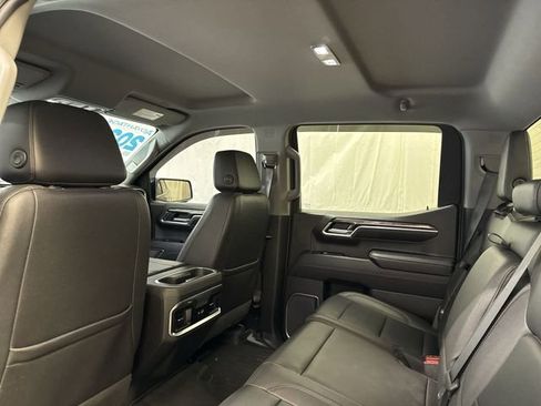 Used 2023 Chevrolet Silverado 1500 LTZ AWD/4WD image 13