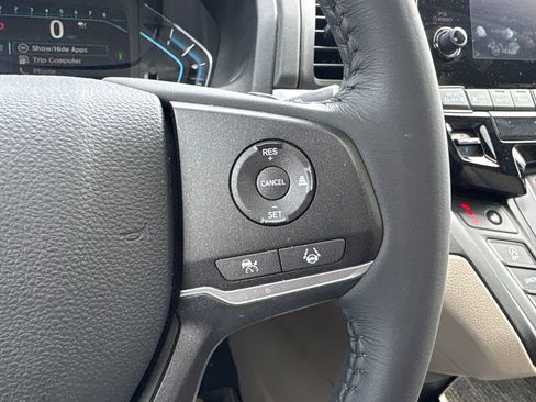 Used 2024 Honda Odyssey EX-L image 24