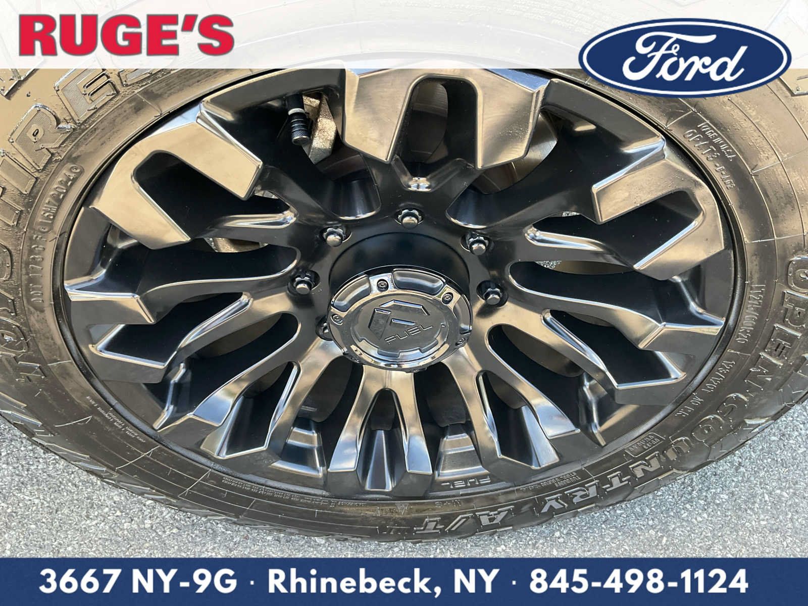 Used 2024 GMC Sierra 2500 Denali w/ Denali Reserve Package AWD/4WD image 12