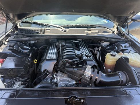 Used 2015 Dodge Challenger R/T Scat Pack RWD image 15