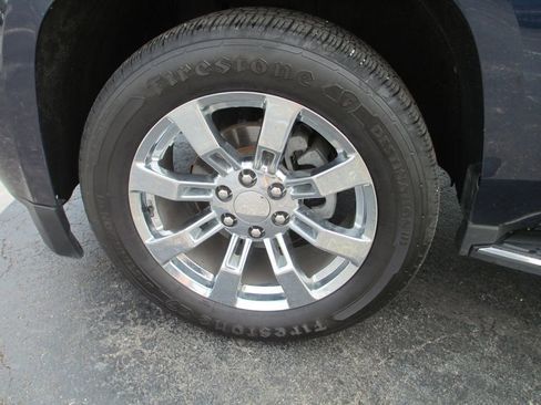 Used 2018 Chevrolet Tahoe Premier AWD/4WD image 15