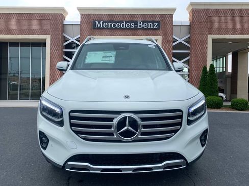 Certified 2025 Mercedes-Benz GLB 250 image 3