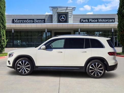 Certified 2022 Mercedes-Benz GLB 250 image 3