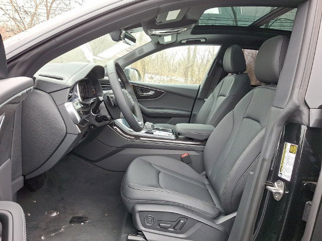 Used 2026 Audi Q8 Premium Plus AWD/4WD image 9