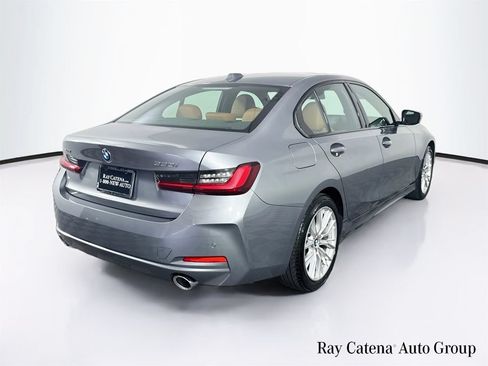 Used 2023 BMW 330i xDrive Sedan w/ Premium Package AWD/4WD image 7