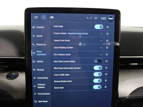 Used 2023 Ford Mustang Mach-E Select image 19