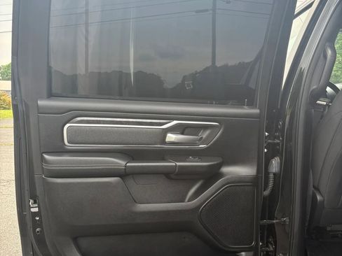 Used 2019 RAM 1500 Big Horn AWD/4WD image 36
