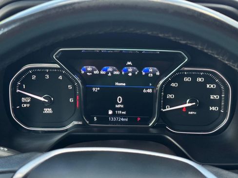 Used 2021 GMC Yukon XL SLT RWD image 32