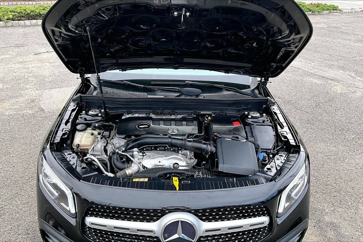 Used 2020 Mercedes-Benz GLB 250 4MATIC image 42