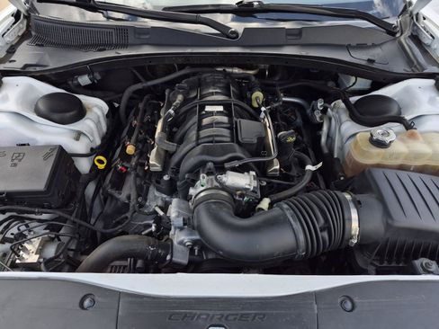 Used 2022 Dodge Charger R/T w/ Plus Group RWD image 10