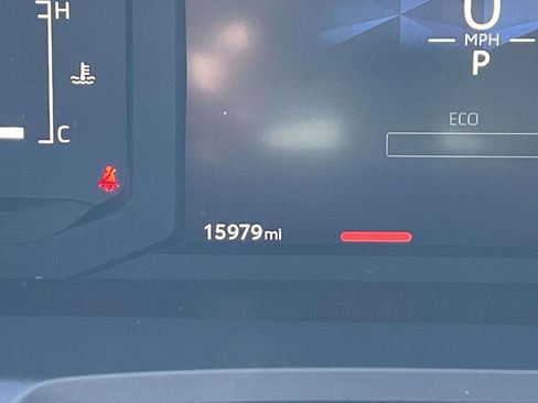 Used 2024 Toyota Tacoma SR5 image 28