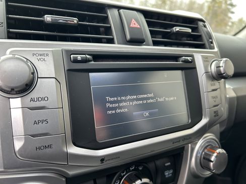 Used 2016 Toyota 4Runner SR5 Premium image 19