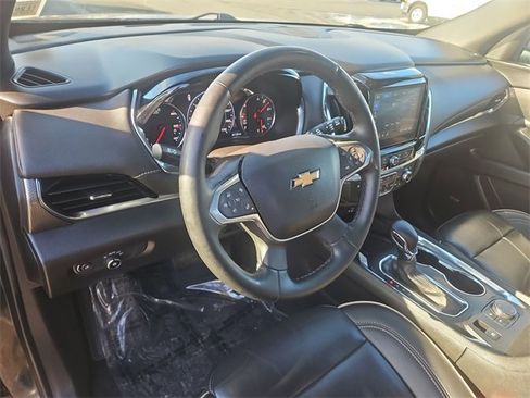 Certified 2023 Chevrolet Traverse Premier image 10