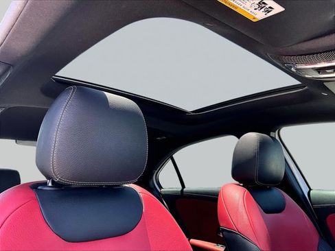 Certified 2022 Mercedes-Benz A 220 image 17