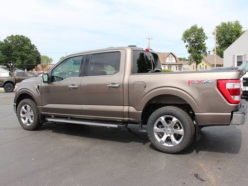 Used 2022 Ford F150 Lariat w/ Equipment Group 502A High AWD/4WD image 4