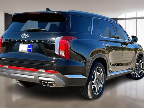 Used 2025 Hyundai Palisade Limited image 6