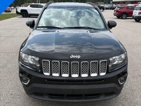 Used 2017 Jeep Compass High Altitude FWD image 9