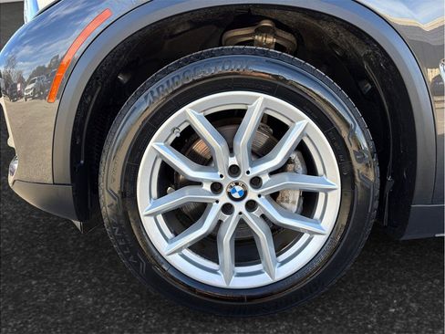 Used 2021 BMW X5 xDrive40i w/ Premium Package image 13