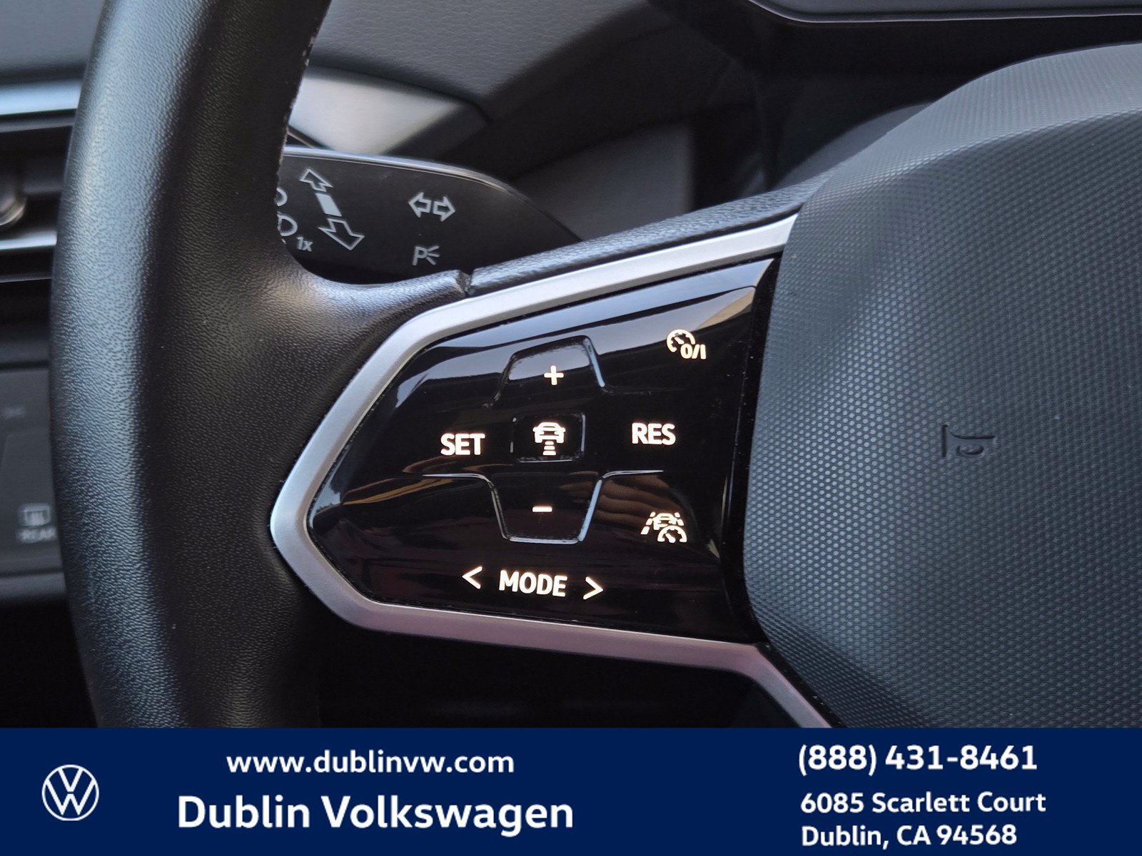 Certified 2023 Volkswagen ID.4 Pro RWD image 19