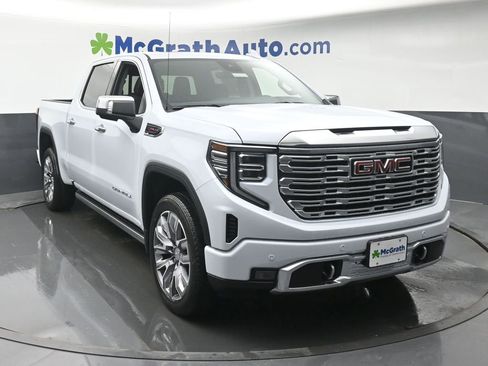 New 2026 GMC Sierra 1500 Denali AWD/4WD image 2