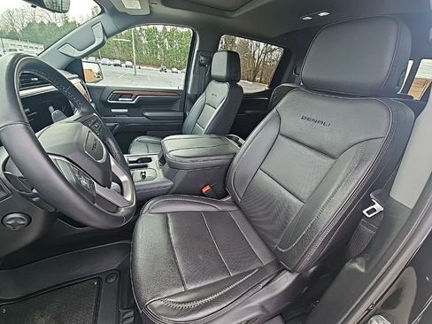 Used 2023 GMC Sierra 1500 Denali w/ Denali Reserve Package image 13