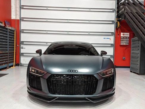 Used 2017 Audi R8 V10 plus w/ 20" Wheel Package AWD/4WD image 8