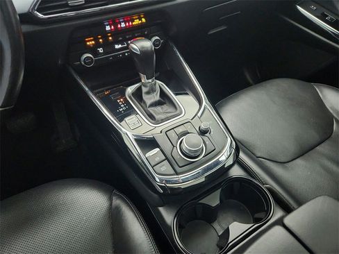 Used 2023 MAZDA CX-9 Touring image 15