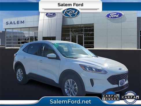Certified 2021 Ford Escape SE image 1