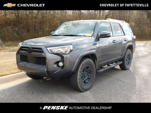 Used 2020 Toyota 4Runner SR5 Premium image 1