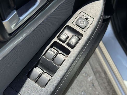 Used 2008 Mitsubishi Galant ES FWD image 14
