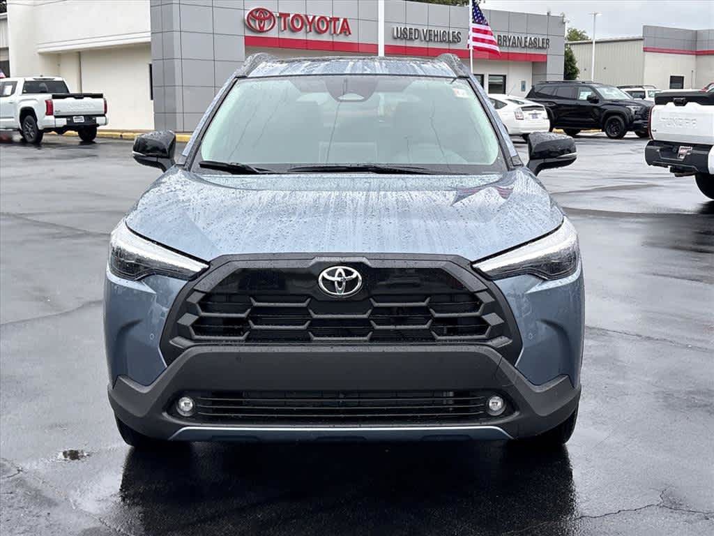 Used 2026 Toyota Corolla Cross XLE w/ Convenience Package FWD image 24