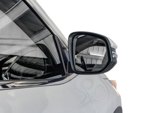 Used 2018 Toyota Highlander XLE image 42