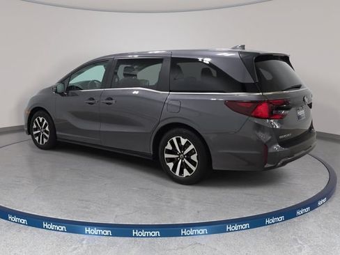 Used 2025 Honda Odyssey EX-L image 8