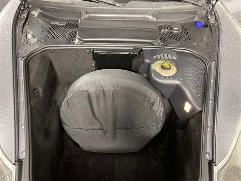 Used 2004 Porsche Boxster S image 24