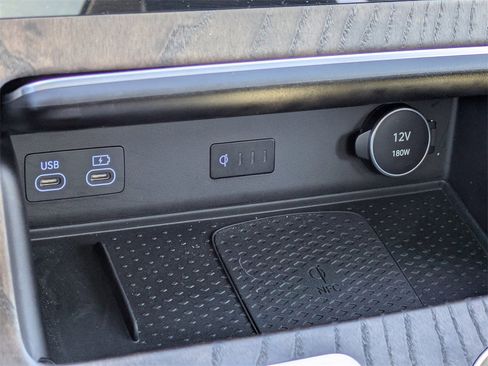 Used 2025 Genesis GV80 2.5T Advanced image 23