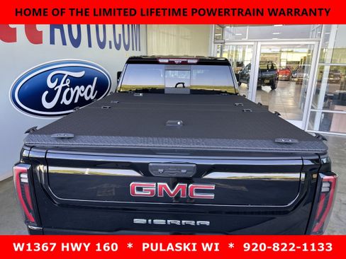 Used 2024 GMC Sierra 2500 AT4 w/ AT4 Premium Plus Package AWD/4WD image 11