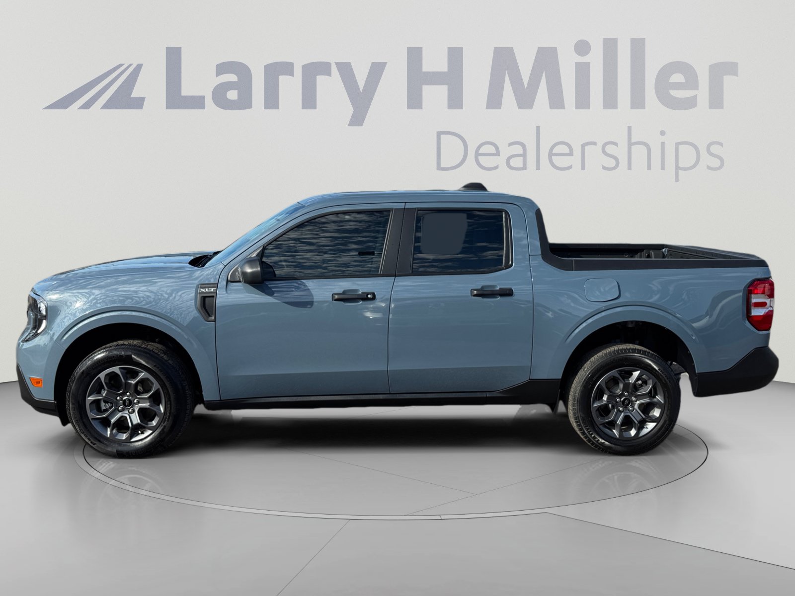 Used 2026 Ford Maverick XLT AWD/4WD image 2